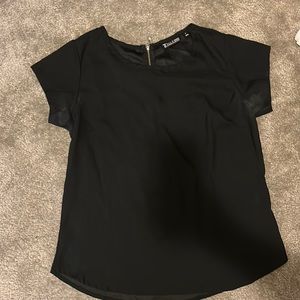 Womens New York & company top